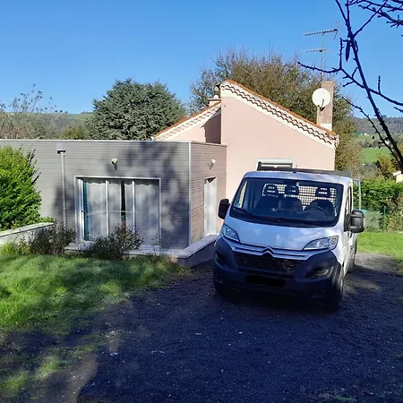Holiday home Le Chantoiseau Unieux